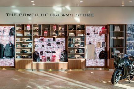 “The Power of Dreams Store” Opens for Business